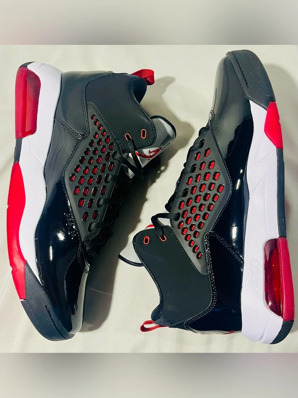 Jordan sleek black